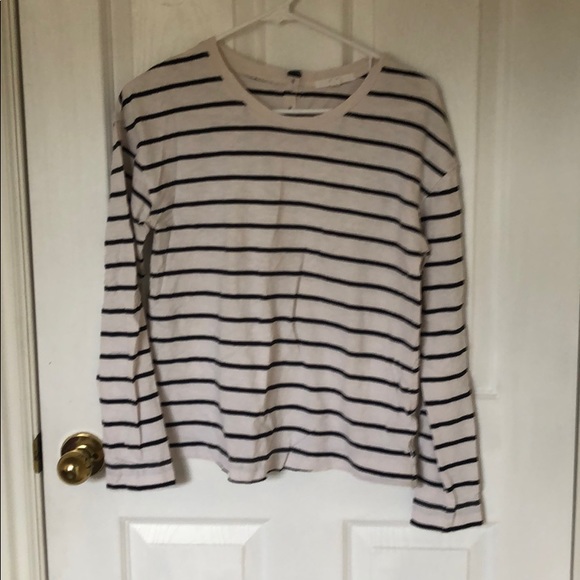 Vans Tops - Long sleeve striped vans top